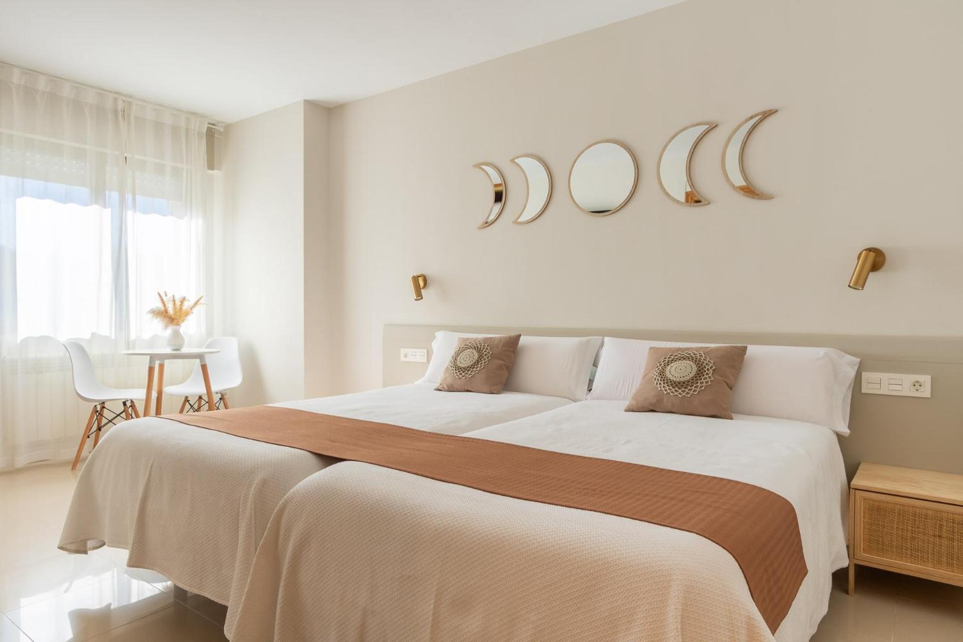 Hostal Lobrega Torrecilla en Cameros ภายนอก รูปภาพ
