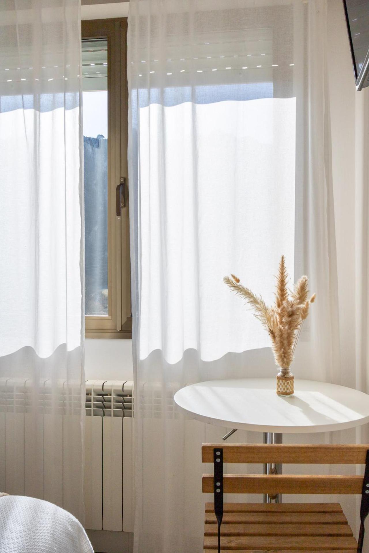 Hostal Lobrega Torrecilla en Cameros ภายนอก รูปภาพ