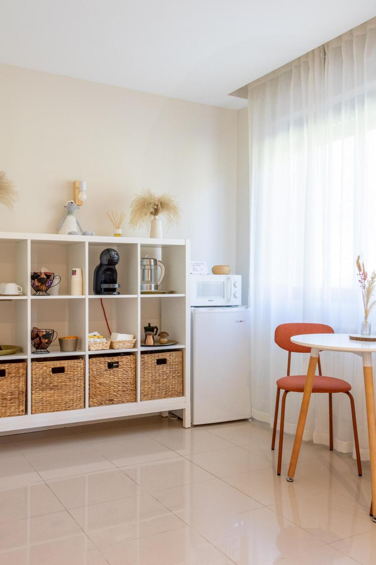 Hostal Lobrega Torrecilla en Cameros ภายนอก รูปภาพ
